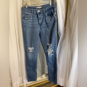 Levi's Women's Ripped Skinny Jeans in Blue